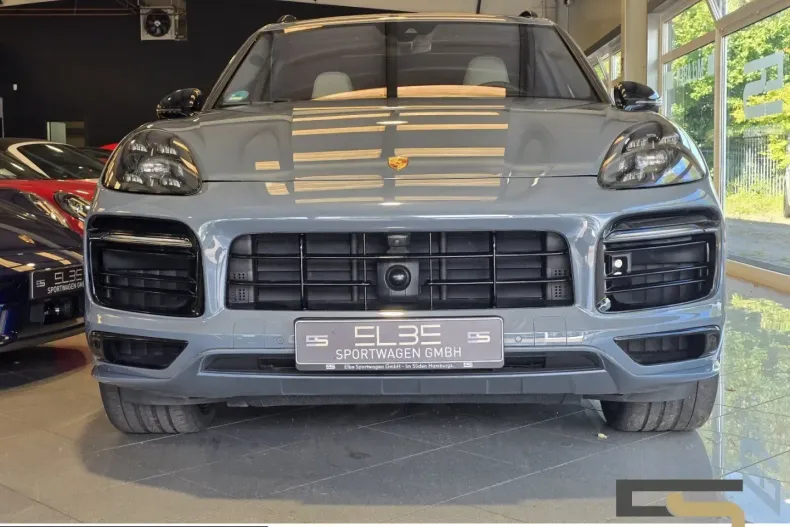 Porsche Cayenne din 2022 cu 81.867 km - oferta POR250723 - foto 2