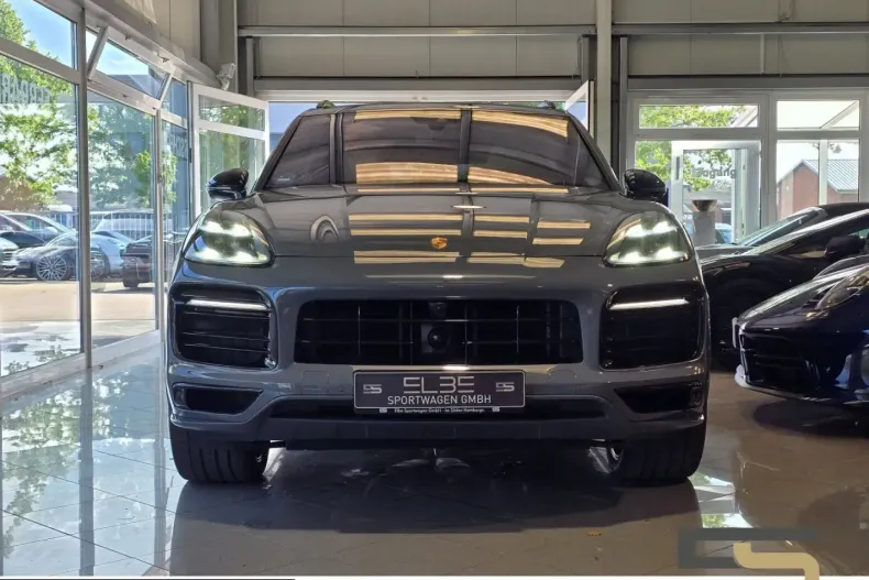 Porsche Cayenne din 2022 cu 81.867 km - oferta POR250723 - foto 11