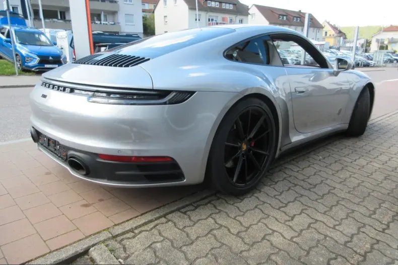 Porsche 992 din 2021 cu 63.000 km - oferta POR250727 - foto 5