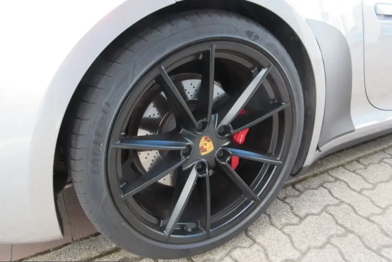 Porsche 992 din 2021 cu 63.000 km - oferta POR250727 - foto 10