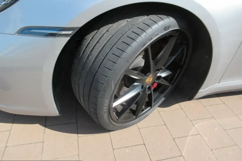Porsche 992 din 2021 cu 63.000 km - oferta POR250727 - foto 12