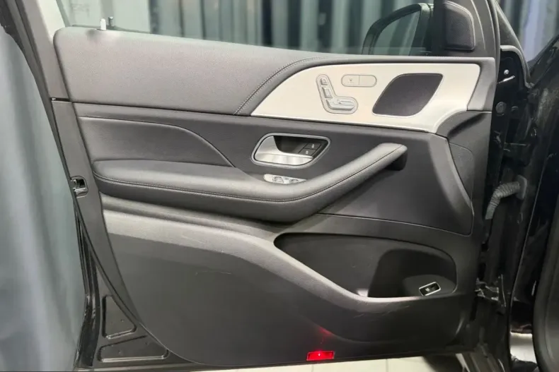 Mercedes-Benz GLE 350 (Clasa GLE) din 2021 cu 78.000 km - oferta MER250732 - foto 19