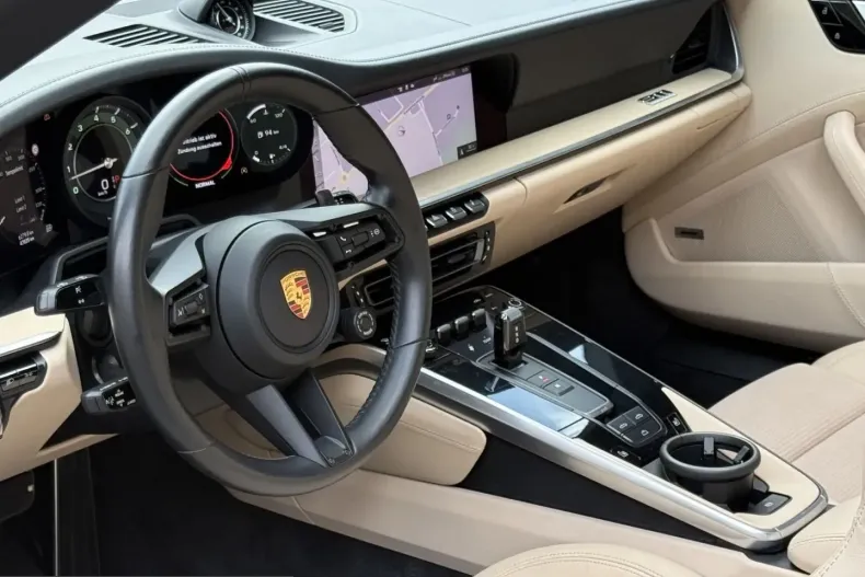 Porsche 992 din 2021 cu 44.000 km - oferta POR250733 - foto 5