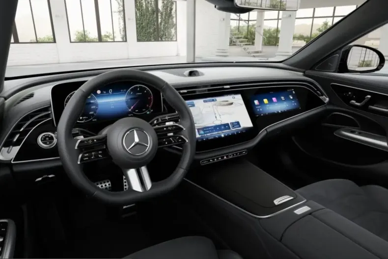 Mercedes-Benz E 220 (Clasa E) din 2025 cu 12.621 km - oferta MER250740 - foto 6