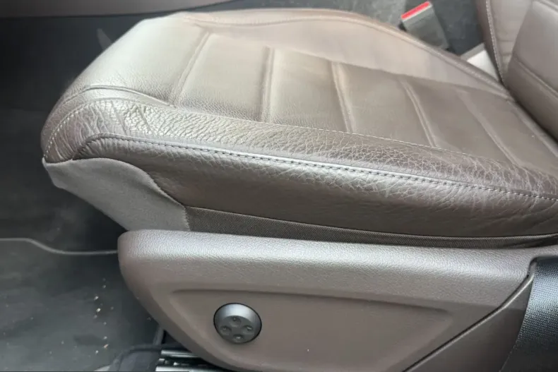 Mercedes-Benz GLE 300 (Clasa GLE) din 2022 cu 93.445 km - oferta MER250741 - foto 11