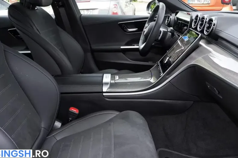 Mercedes-Benz C 300 (Clasa C) din 2025 cu 12.500 km - oferta MER250746 - foto 12