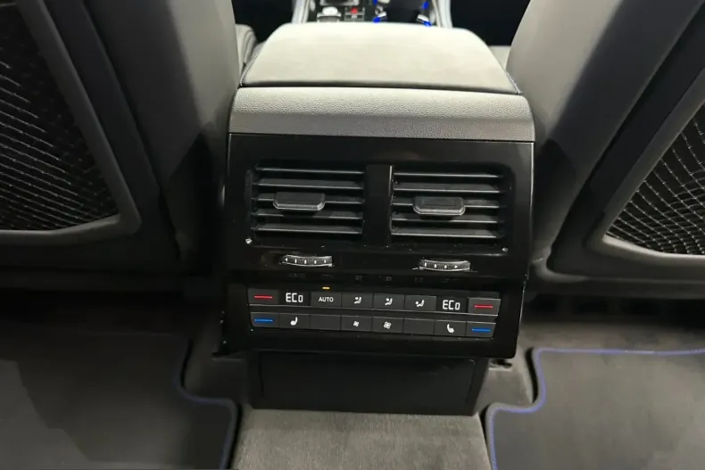 Volkswagen Touareg din 2025 cu 26.850 km - oferta VOL250753 - foto 31