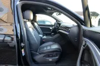 Volkswagen Touareg din 2022 cu 81.950 km - oferta VOL250754 - foto 14
