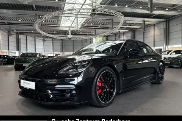 Porsche Panamera din 2023 - oferta POR250755