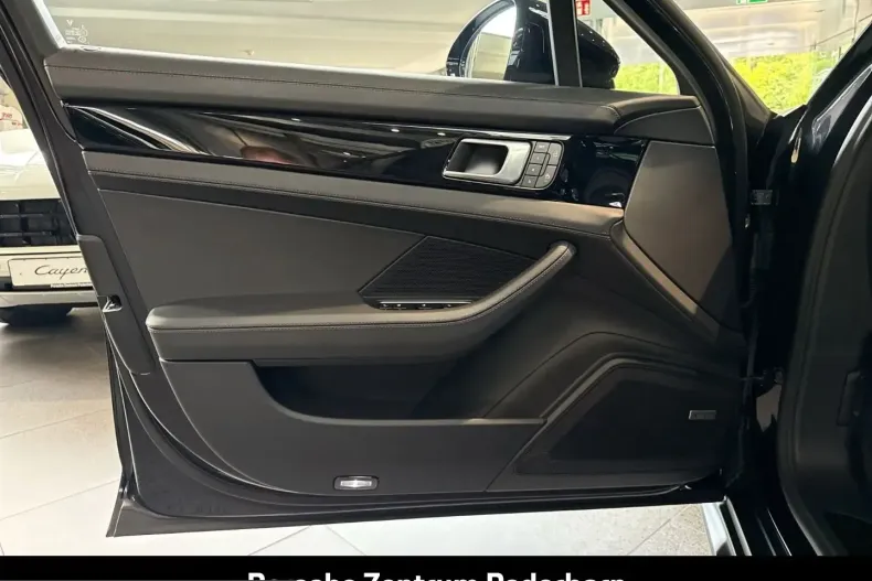 Porsche Panamera din 2023 cu 24.050 km - oferta POR250755 - foto 19