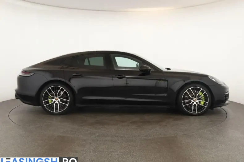 Porsche Panamera din 2023 cu 58.800 km - oferta POR250756 - foto 3