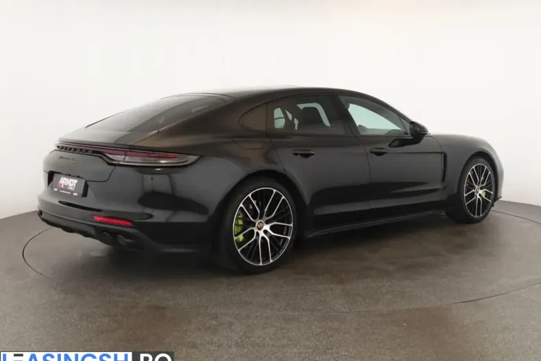 Porsche Panamera din 2023 cu 58.800 km - oferta POR250756 - foto 4