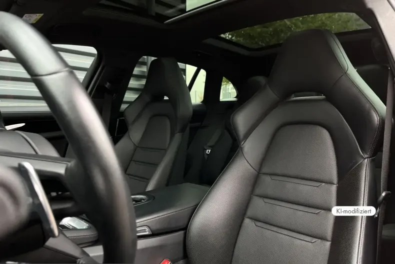Porsche Panamera din 2023 cu 17.920 km - oferta POR250757 - foto 6