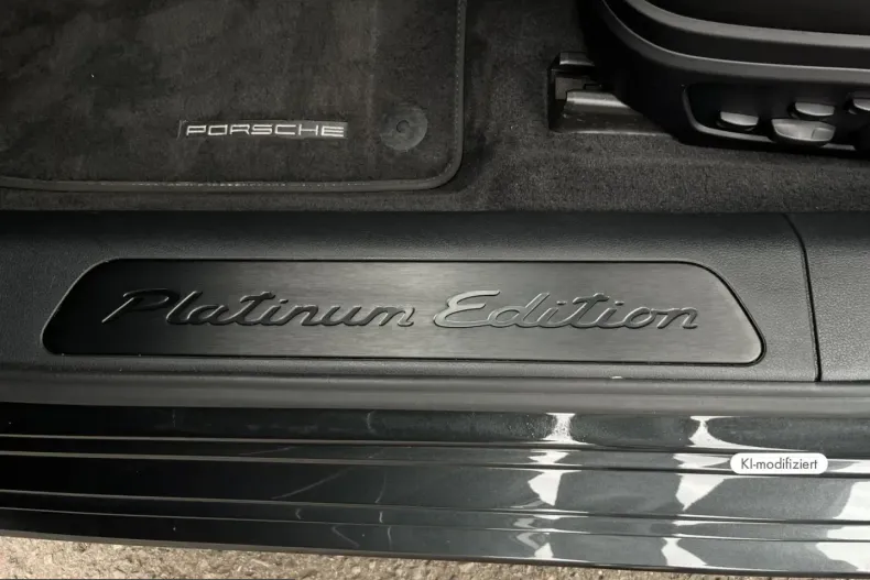 Porsche Panamera din 2023 cu 17.920 km - oferta POR250757 - foto 23