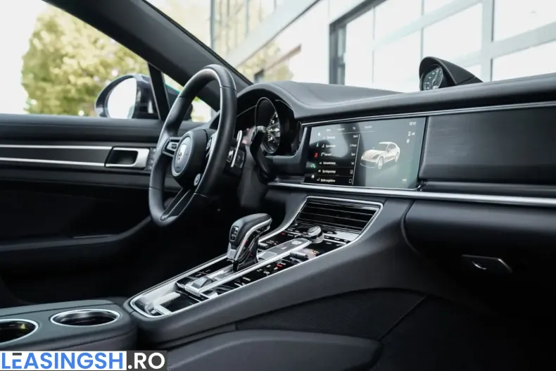 Porsche Panamera din 2023 cu 43.000 km - oferta POR250758 - foto 20