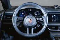 Porsche Macan din 2024 cu 19.999 km - oferta POR250761 - foto 12