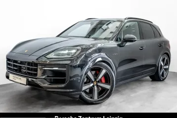 Porsche Cayenne din 2024 - oferta POR250763