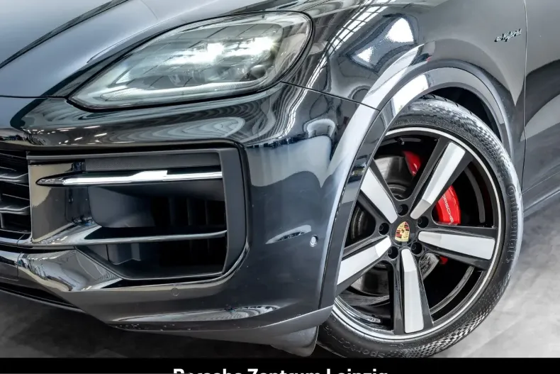 Porsche Cayenne din 2024 cu 31.646 km - oferta POR250763 - foto 8