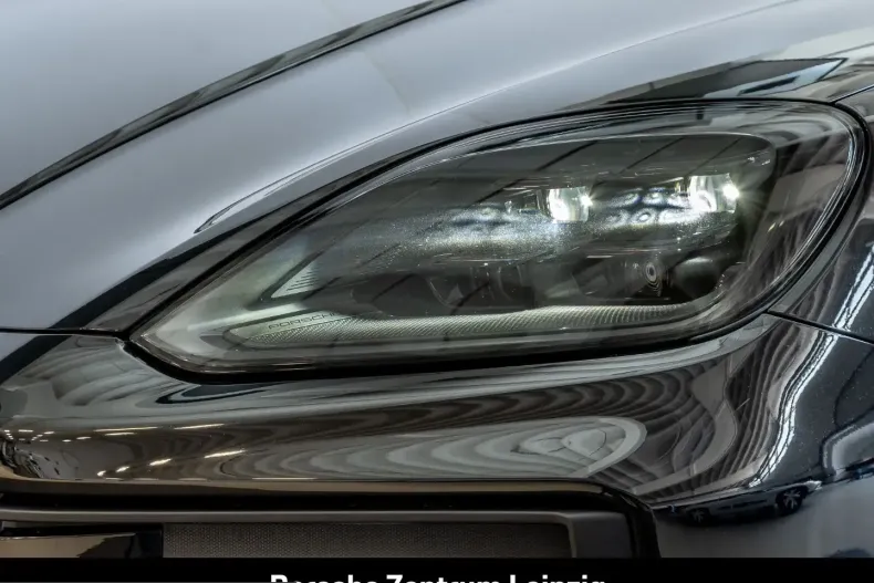 Porsche Cayenne din 2024 cu 31.646 km - oferta POR250763 - foto 9