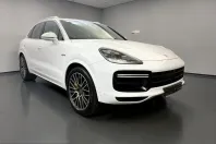 Porsche Cayenne din 2022 cu 30.000 km - oferta POR250764 - foto 3