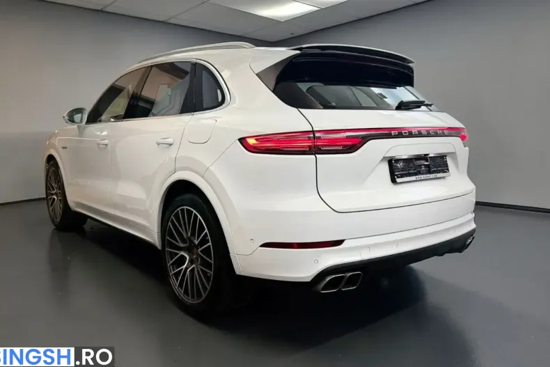 Porsche Cayenne din 2022 cu 30.000 km - oferta POR250764 - foto 4