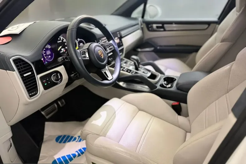 Porsche Cayenne din 2022 cu 30.000 km - oferta POR250764 - foto 10