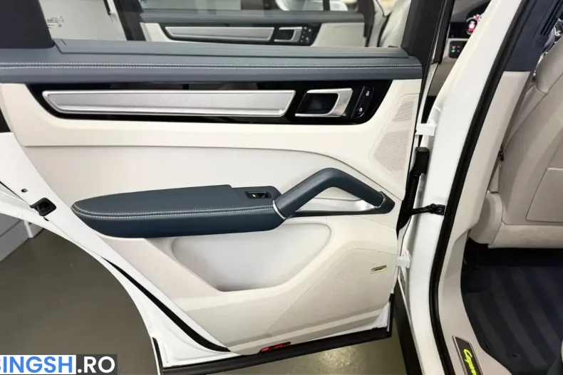 Porsche Cayenne din 2022 cu 30.000 km - oferta POR250764 - foto 15