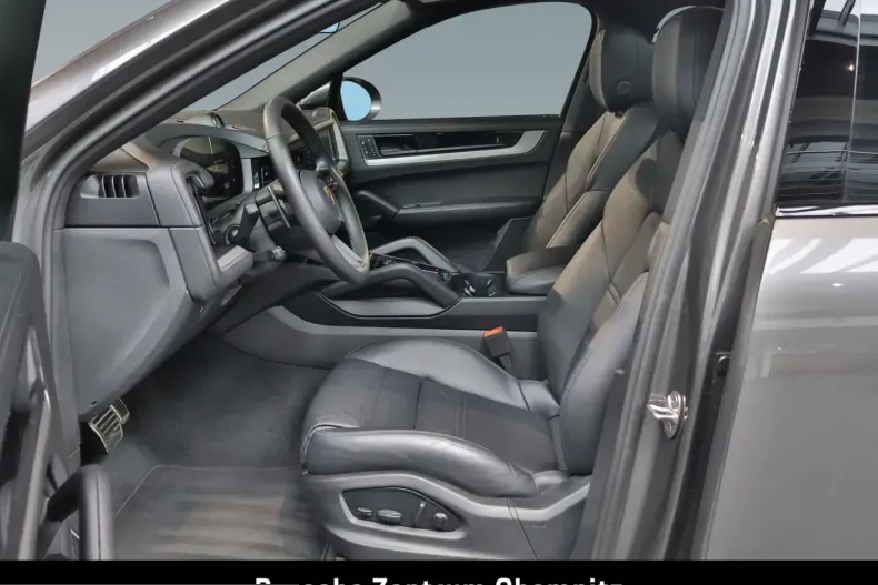 Porsche Cayenne din 2024 cu 32.370 km - oferta POR250765 - foto 11