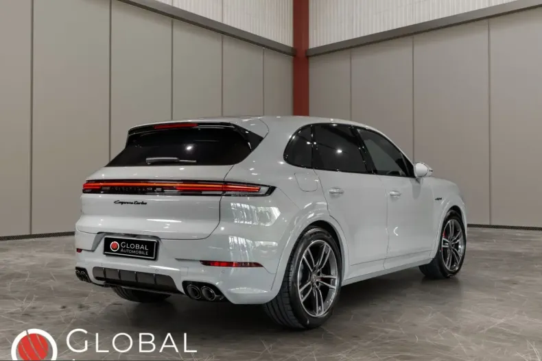 Porsche Cayenne din 2025 cu 23.700 km - oferta POR250766 - foto 2