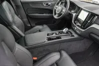 Volvo XC60 din 2024 cu 23.475 km - oferta VOL250767 - foto 8