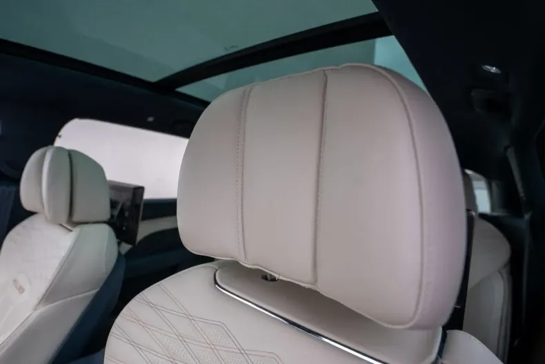 Bentley Bentayga din 2025 cu 11.500 km - oferta BEN250768 - foto 30
