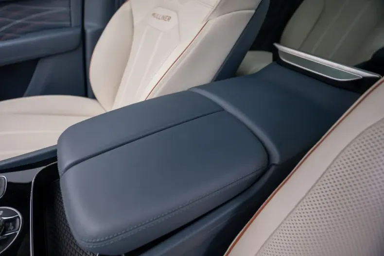 Bentley Bentayga din 2025 cu 11.500 km - oferta BEN250768 - foto 31