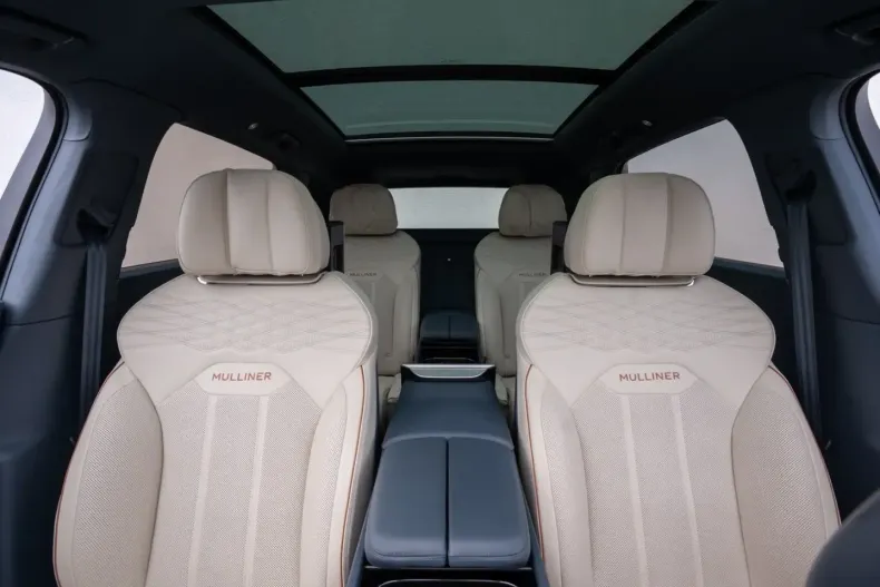 Bentley Bentayga din 2025 cu 11.500 km - oferta BEN250768 - foto 41