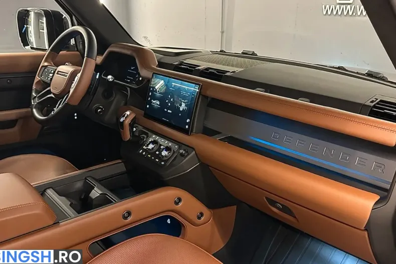Land Rover Defender din 2025 cu 8.000 km - oferta LAN250769 - foto 12