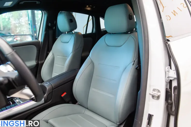 Mercedes-Benz GLA 200 (Clasa GLA) din 2024 cu 14.900 km - oferta MER250770 - foto 13