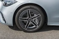 Mercedes-Benz C 300 (Clasa C) din 2025 cu 13.849 km - oferta MER250773 - foto 7