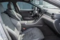 Mercedes-Benz C 300 (Clasa C) din 2025 cu 13.849 km - oferta MER250773 - foto 11