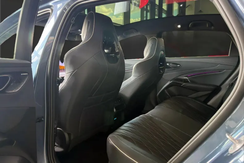 BYD Seal din 2025 cu 10 km - oferta BYD250780 - foto 11