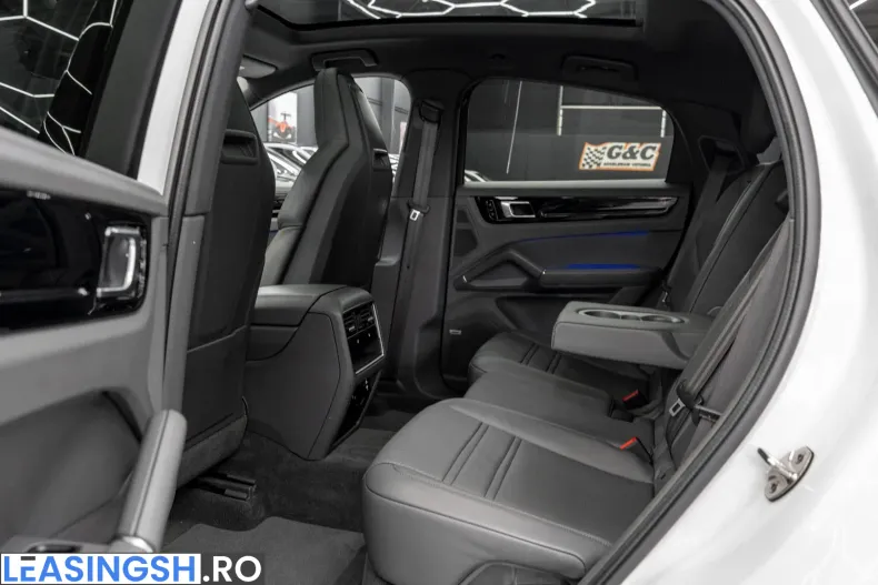 Porsche Cayenne Coupe din 2021 cu 84.530 km - oferta POR250783 - foto 18