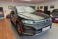 Volkswagen Touareg din 2023 cu 113.800 km - oferta VOL250792 - foto 3