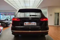 Volkswagen Touareg din 2023 cu 113.800 km - oferta VOL250792 - foto 6