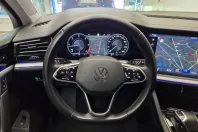 Volkswagen Touareg din 2023 cu 113.800 km - oferta VOL250792 - foto 13