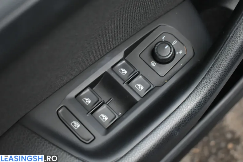 Volkswagen Passat din 2021 cu 73.110 km - oferta VOL250795 - foto 11