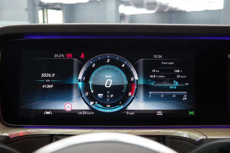 Mercedes-Benz G din 2024 cu 41.309 km - oferta MER250799 - foto 11