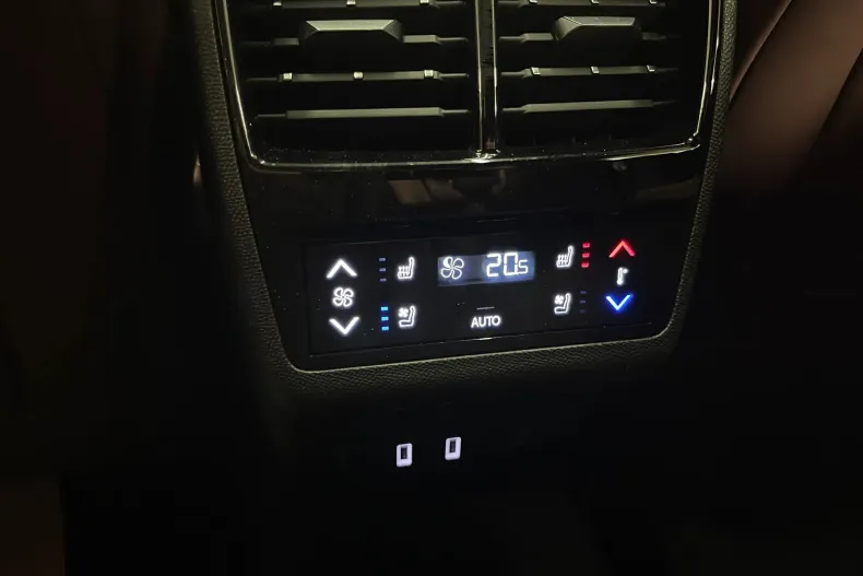 DS Automobiles DS 9 din 2022 cu 42.870 km - oferta DSA250804 - foto 28