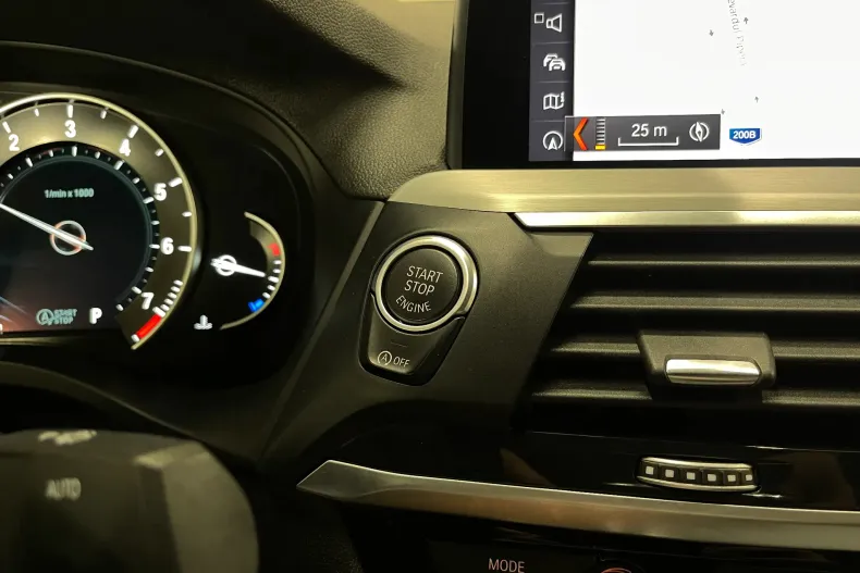 BMW X4 (Seria X) din 2020 cu 95.915 km - oferta BMW250808 - foto 30