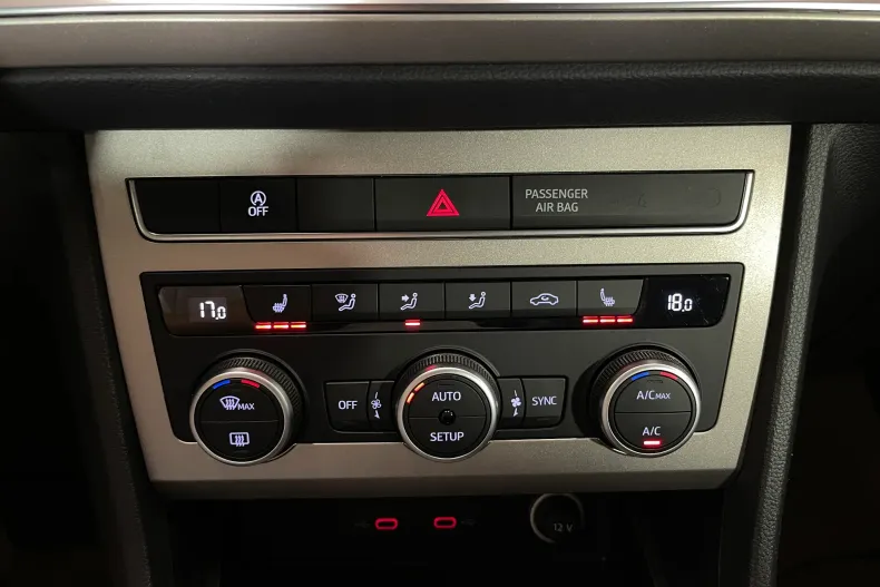 Seat Ateca din 2022 cu 62.236 km - oferta SEA250810 - foto 19
