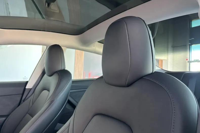Tesla Model 3 din 2023 cu 99.000 km - oferta TES250816 - foto 20
