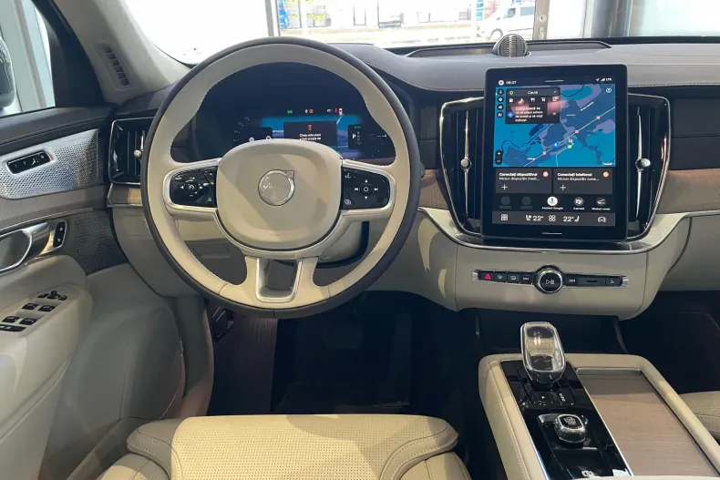 Volvo XC90 din 2025 cu 9 km - oferta VOL250827 - foto 10
