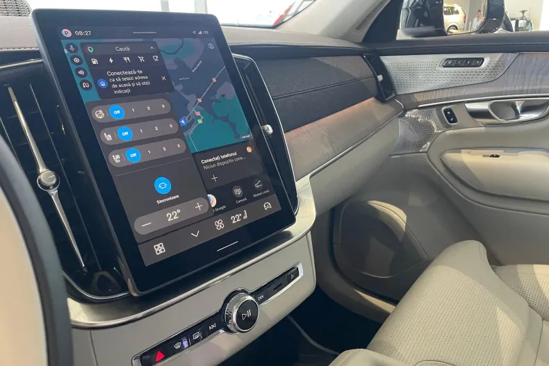 Volvo XC90 din 2025 cu 9 km - oferta VOL250827 - foto 16